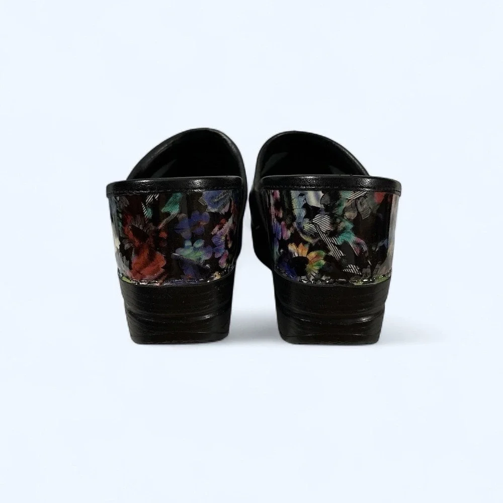 Dansko Clogs | Professional Daisy Patent Clogs 406-560202 Womens 37
